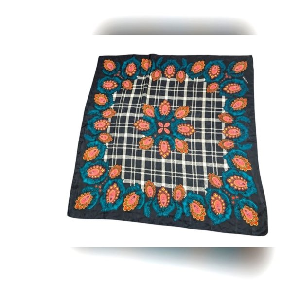 Diane Von Furstenberg Accessories - Diane Von Furstenberg Printed Silk Scarf